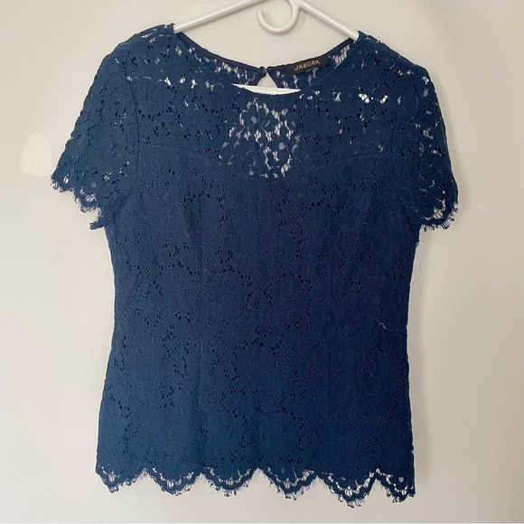 Lace sweatheart neck going out shirt - Picture 1 of 5